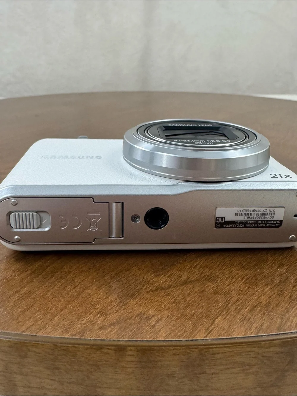 Samsung WB350F Smart Camera White 16.3MP 21x Zoom WiFi Complete Box 16GB